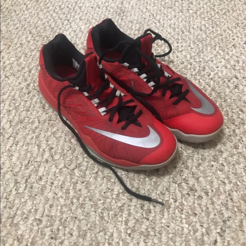 Men’s Nike Basketball shoes size 11